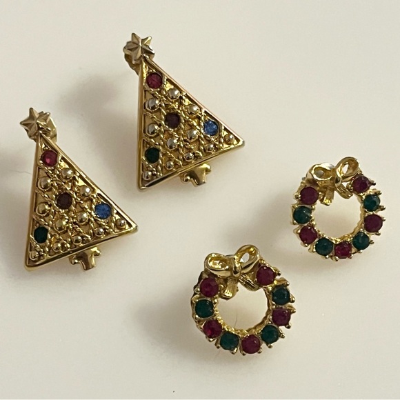 Vtg Avon Christmas Tree and Wreath Gold Toned Gemstone Ornament Earrings - Picture 16 of 16
